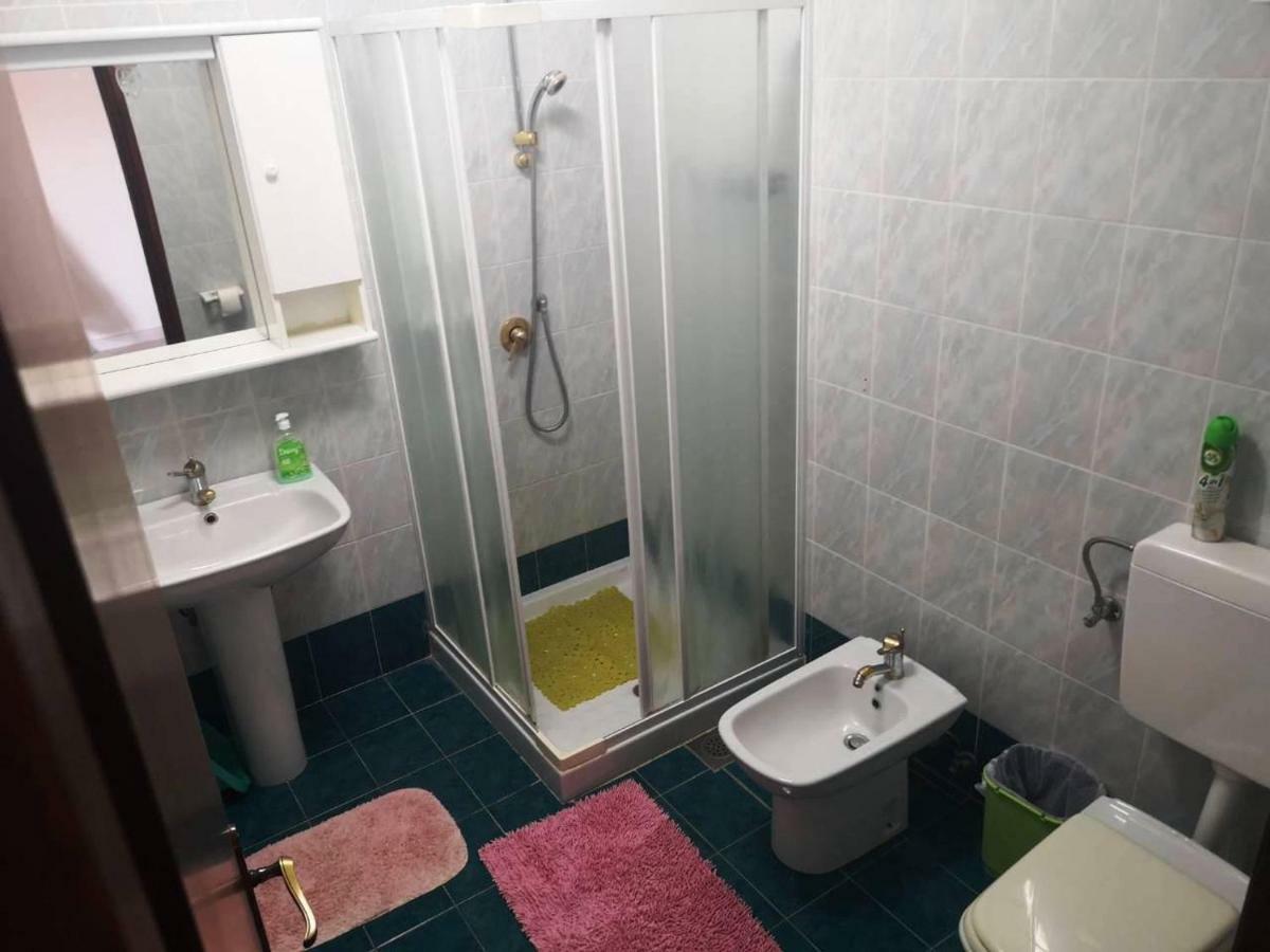 Apartment Anda Ровінь Екстер'єр фото